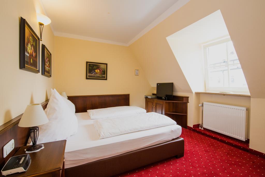 Klassik Hotel Am Tor Weiden in der Oberpfalz Εξωτερικό φωτογραφία